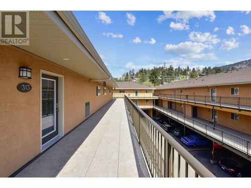 3996 Beach Avenue Unit# 313, Peachland, BC - Outdoor With Balcony With Exterior