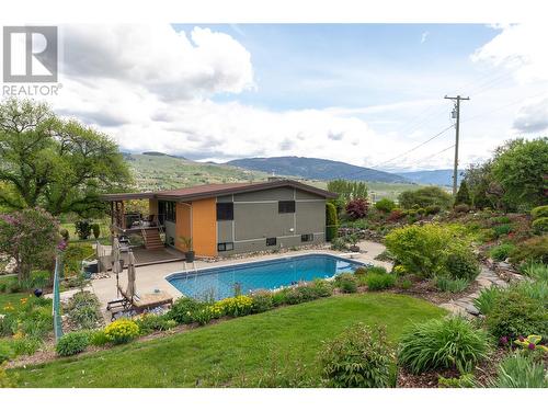 7850 Old Kamloops Road, Vernon, BC - Outdoor With In Ground Pool With Backyard
