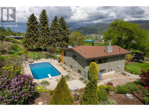 7850 Old Kamloops Road, Vernon, BC - Outdoor With In Ground Pool