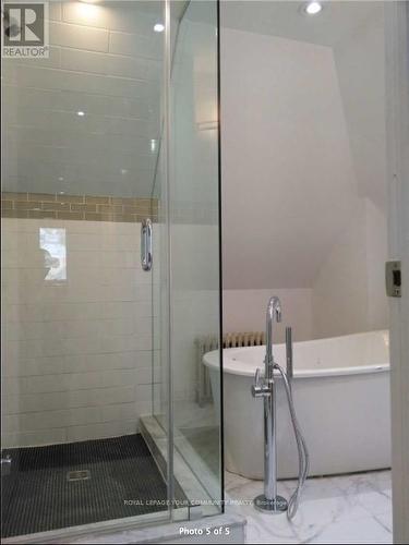 #301 -11 Laxton Ave, Toronto, ON - Indoor Photo Showing Bathroom