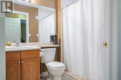 91 Seline Crescent, Barrie, ON - Indoor Photo Showing Bathroom