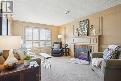199 Penn Dr, Burlington, ON - Indoor Photo Showing Living Room With Fireplace