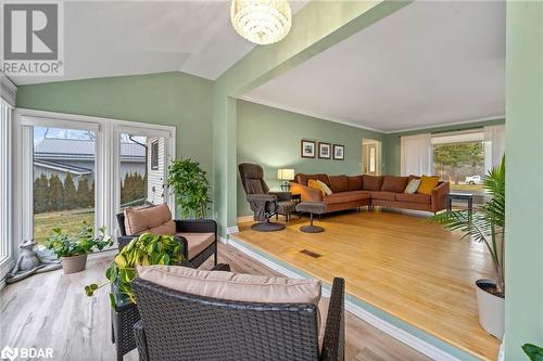 38 Harmony Road, Belleville, ON - Indoor Photo Showing Living Room