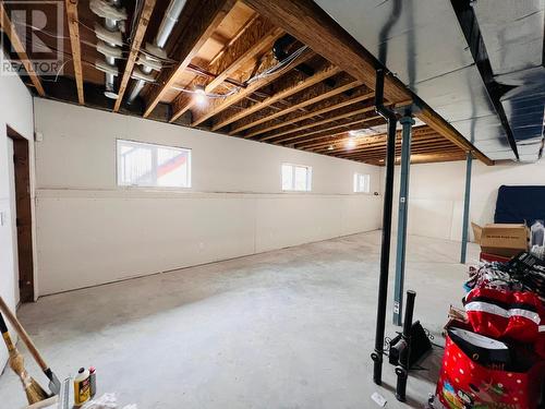 15-640 Upper Lakeview  Road, Windermere, BC - Indoor Photo Showing Basement