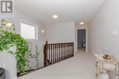 29 English Lane, Brantford, ON - Indoor Photo Showing Other Room