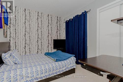 29 English Lane, Brantford, ON - Indoor Photo Showing Bedroom
