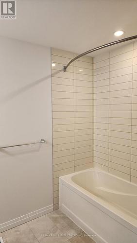 4083 Healing Street, Lincoln, ON - Indoor Photo Showing Bathroom