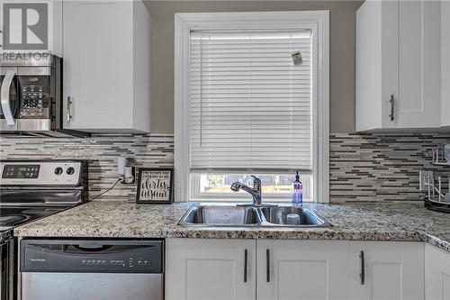 1237 Daly Avenue, Cornwall, ON - Indoor Photo Showing Kitchen With Double Sink With Upgraded Kitchen