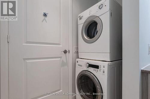 324 - 7608 Yonge Street, Vaughan, ON - Indoor Photo Showing Laundry Room