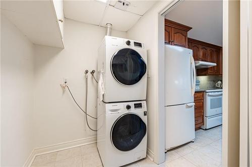701 Geneva Street|Unit #2205, St. Catharines, ON - Indoor Photo Showing Laundry Room