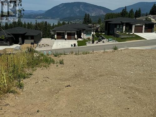 1060 16 Avenue Se, Salmon Arm, BC 