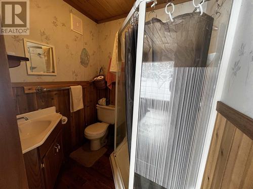 11409 Huffman Drive, Fort St. James, BC - Indoor Photo Showing Bathroom
