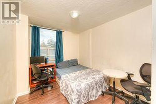 #204 -15 Kensington Rd, Brampton, ON - Indoor Photo Showing Bedroom