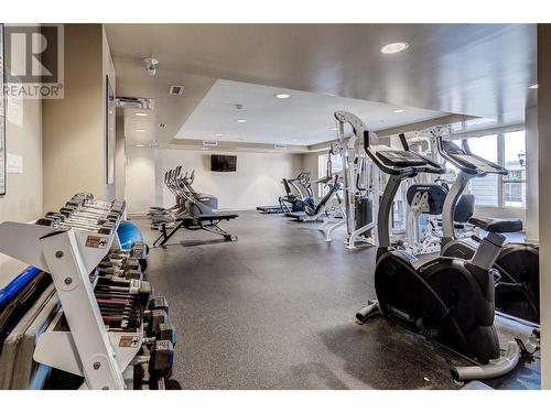 1160 Bernard Avenue Unit# 1701, Kelowna, BC - Indoor Photo Showing Gym Room