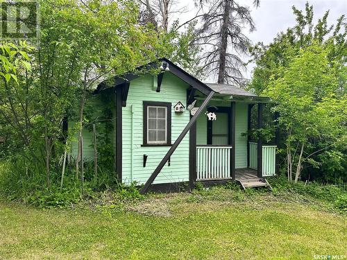 320 Evenson Avenue, Manitou Beach, SK - Outdoor