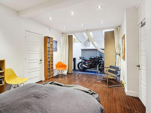 Master bedroom - 1077  - 1079 Rue Woodland, Montréal (Verdun/Île-Des-Soeurs), QC - Indoor Photo Showing Bedroom