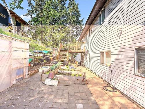607 Hoffman Ave, Langford, BC - Outdoor