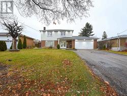 7141 HARWICK DR  Mississauga, ON L4T 3A5