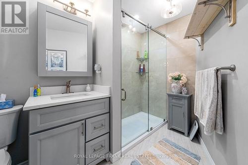 #112 -2 Heritage Way, Kawartha Lakes, ON - Indoor Photo Showing Bathroom