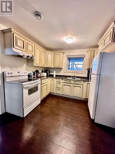 137 Marine Drive, Marystown, NL - Indoor Photo Showing Kitchen