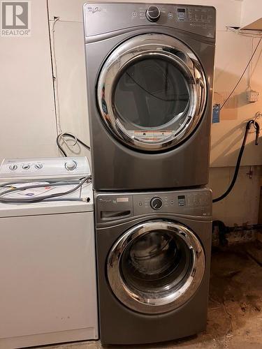 10405 13 Street, Dawson Creek, BC - Indoor Photo Showing Laundry Room