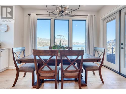 428 Panorama Crescent, Okanagan Falls, BC - Indoor Photo Showing Dining Room