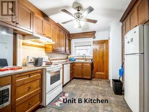 49 Eastchester Ave, St. Catharines, ON - Indoor Photo Showing Kitchen With Double Sink