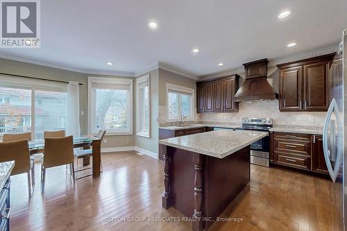 213 Spring Garden Ave, Toronto, ON - Indoor Photo Showing Kitchen With Upgraded Kitchen
