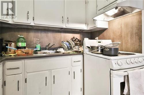 96 Purdy, Moncton, NB - Indoor Photo Showing Kitchen