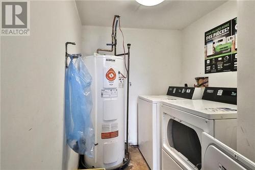 96 Purdy, Moncton, NB - Indoor Photo Showing Laundry Room