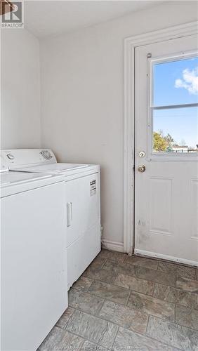 307 Irving Blvd, Bouctouche Cove, NB - Indoor Photo Showing Laundry Room