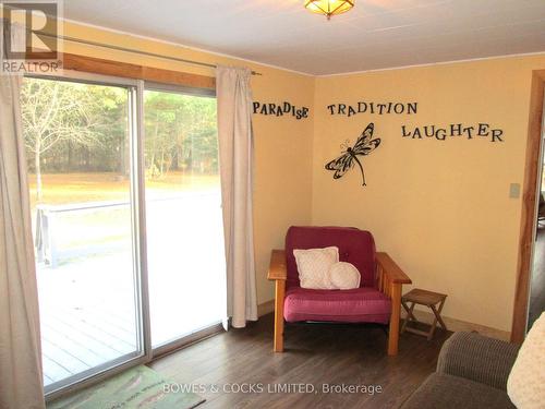 174 Paradise Landing Rd, Hastings Highlands, ON - Indoor
