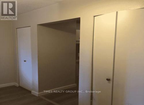#302 -1571 Mortimer St, Victoria, BC - Indoor Photo Showing Other Room