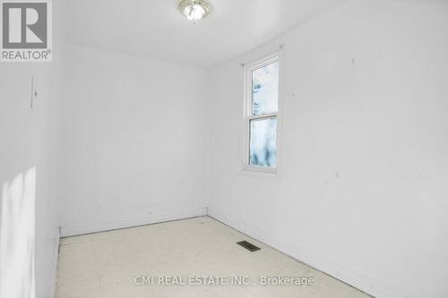 11 Broadway Avenue, Brockville, ON -  Photo Showing Other Room