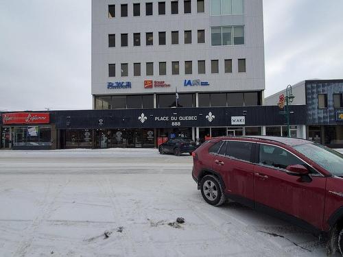 Frontage - 301-888 3E Avenue, Val-D'Or, QC 