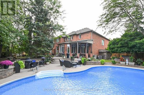 1076 Skyvalley Crescent, Oakville, ON - Outdoor With In Ground Pool With Backyard