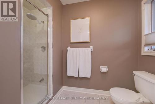 1076 Skyvalley Crescent, Oakville, ON - Indoor Photo Showing Bathroom