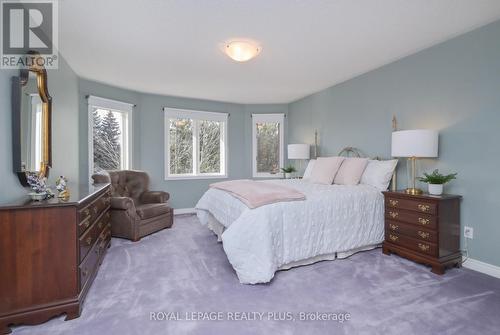1076 Skyvalley Cres, Oakville, ON - Indoor Photo Showing Bedroom