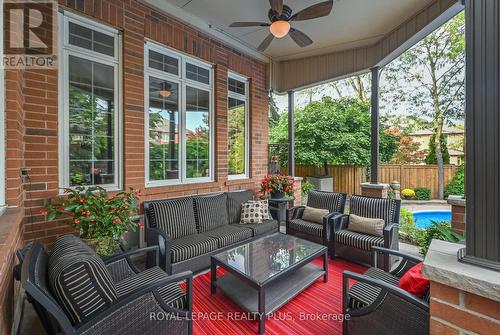 1076 Skyvalley Crescent, Oakville, ON - Outdoor With Deck Patio Veranda With Exterior