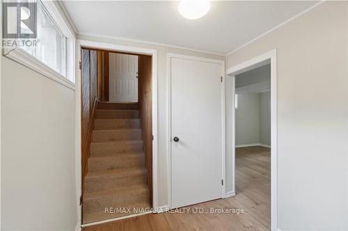 79 Edith St, St. Catharines, ON - Indoor Photo Showing Other Room