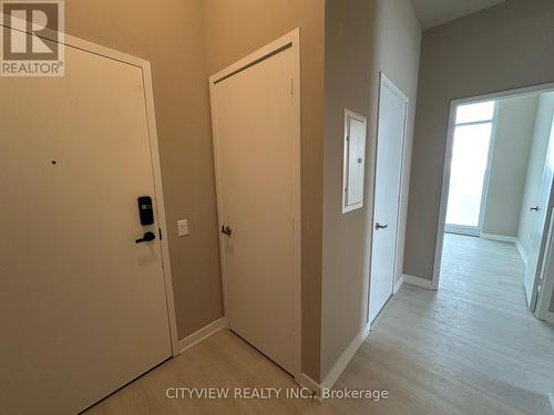 5908 - 3883 Quartz Road, Mississauga, ON - Indoor Photo Showing Other Room