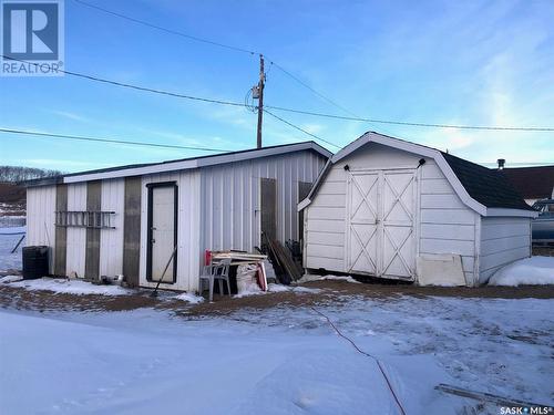 609 Weikle Avenue, Sturgis, SK - Outdoor