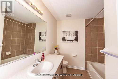 27 Mccaskell St, Brock, ON - Indoor Photo Showing Bathroom