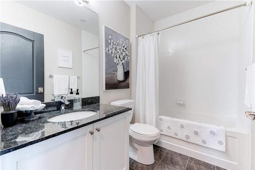 34 Plains Road E|Unit #504, Burlington, ON - Indoor Photo Showing Bathroom