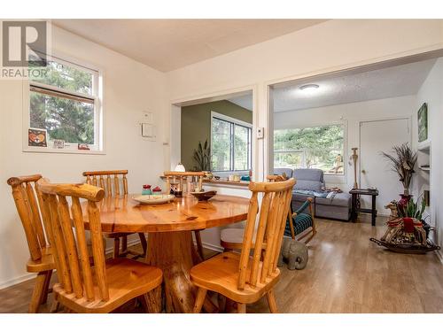 1385 6 Highway, Cherryville, BC - Indoor Photo Showing Dining Room