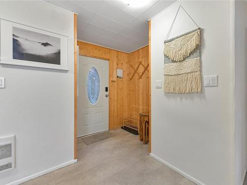 16919 Tsonoqua Dr, Port Renfrew, BC - Indoor Photo Showing Other Room