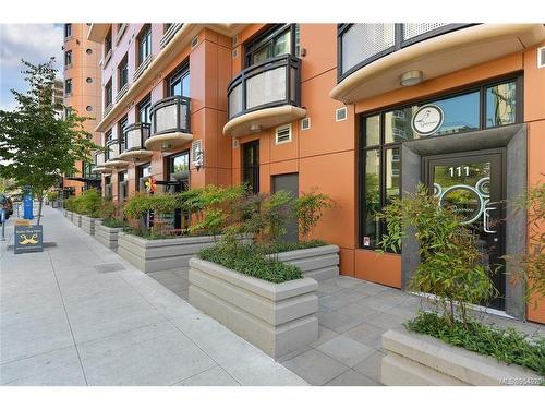 903-1029 View St, Victoria, BC - Outdoor