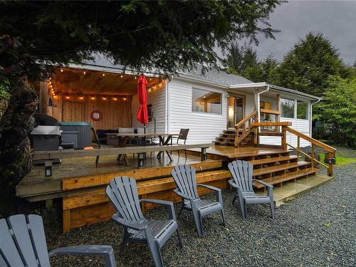16925 Tsonoqua Dr, Port Renfrew, BC - Outdoor With Deck Patio Veranda With Exterior