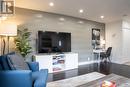 4769 Ryerson Crescent, Niagara Falls, ON  - Indoor Photo Showing Living Room 