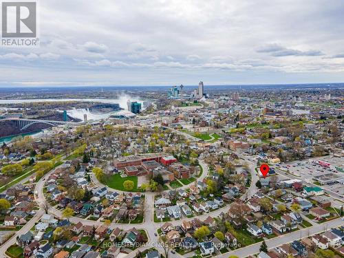 4769 Ryerson Crescent, Niagara Falls, ON - Outdoor With View